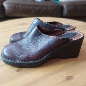 Born Clogs